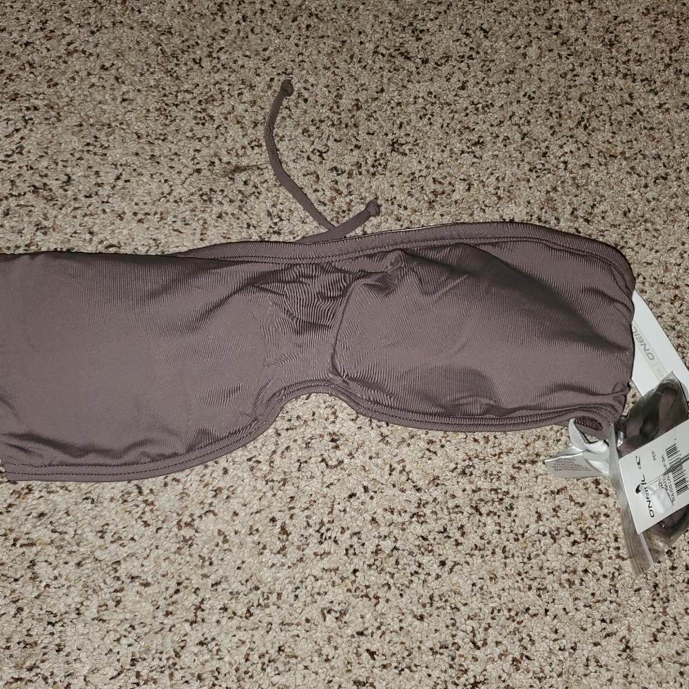 O'Neill bandeau bikini top